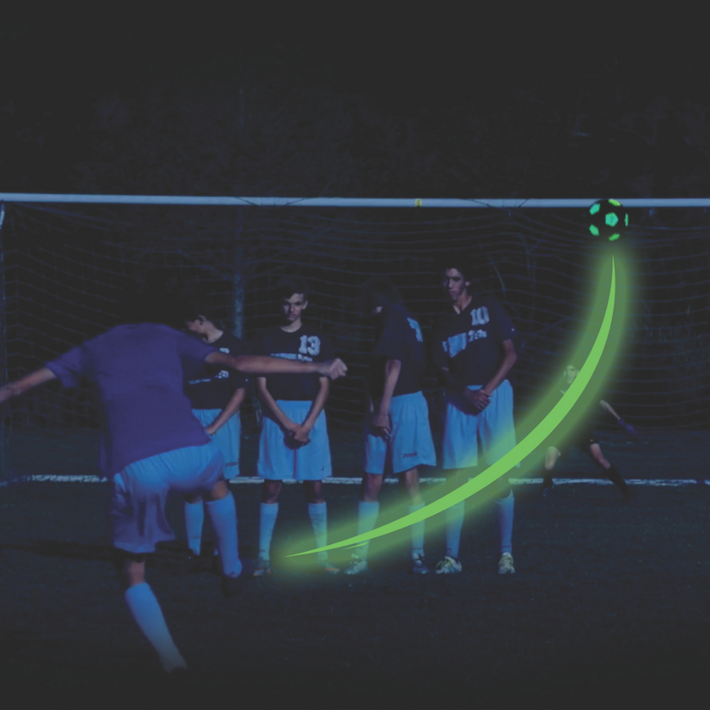 KickerBall - Balón con efecto que marca una trayectoria curva